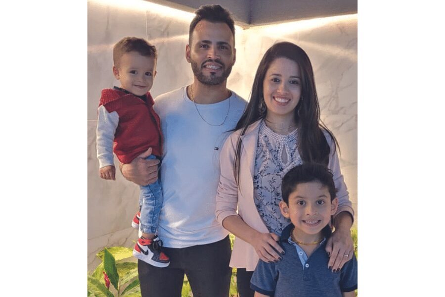 Diego Ferreira e sua família