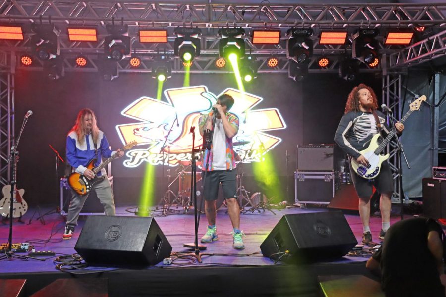 Banda Peppers Magik. (Divulgação)
