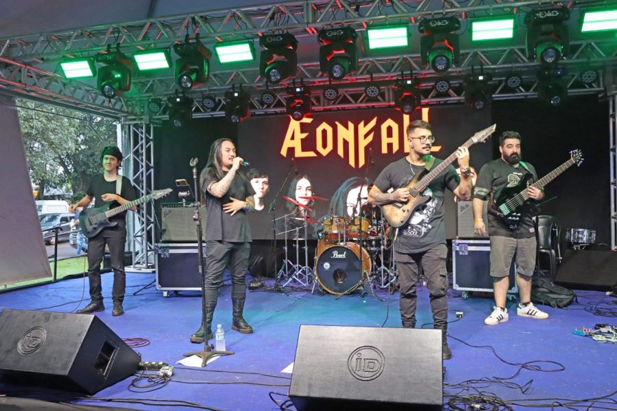 Banda Aeonfall. (Divulgação)