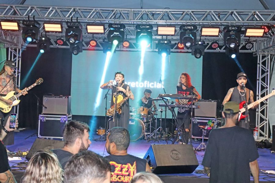 Banda Flor ET. (Divulgação)