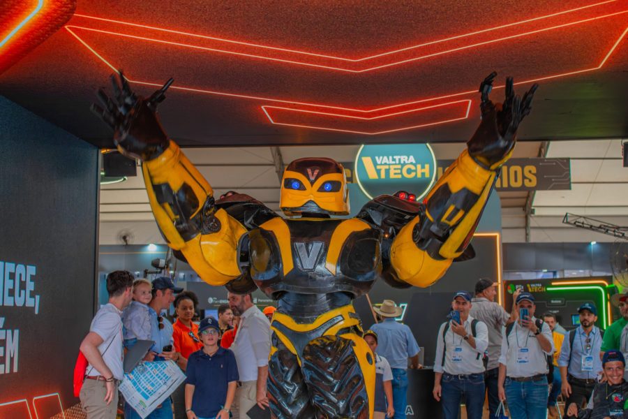 A sustentação das ativações ao longo da Agrishow no estande da Valtra foi feito pela unidade de Live Retail Marketing da BP One. (Divulgação)