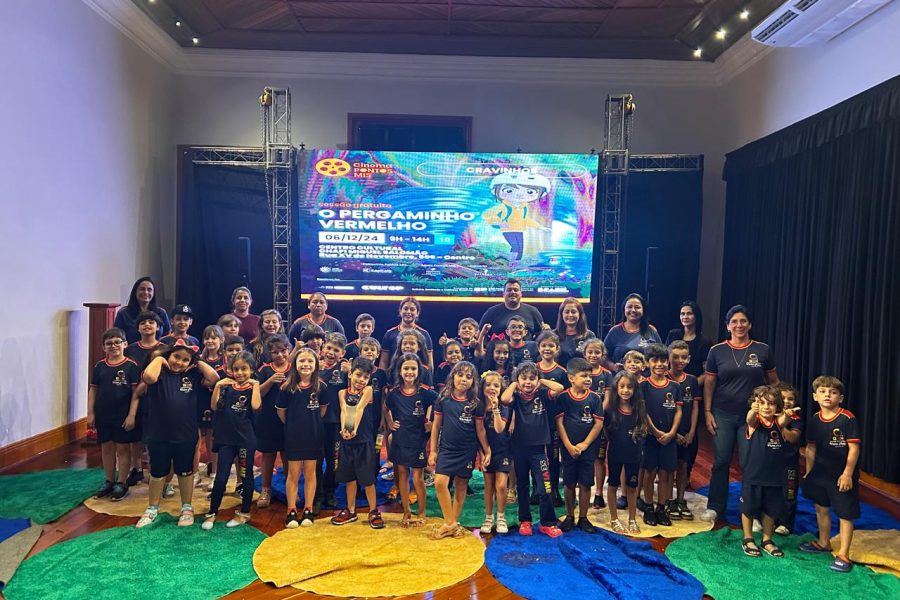 Estudantes do SEVIME e da Casa da Criança. (Divulgação)