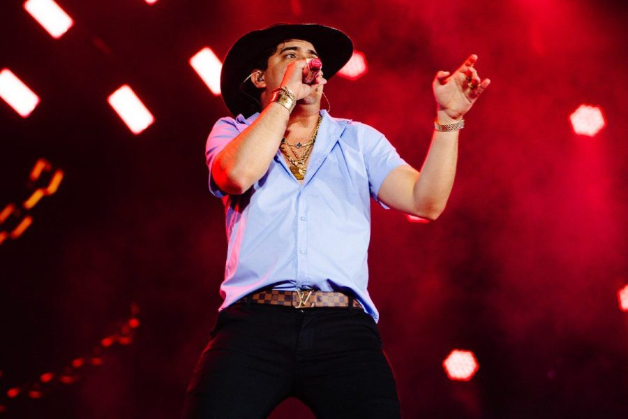 Natanzinho Lima estreou no Ribeirão Rodeo Music. (Foto: @timedefoto)