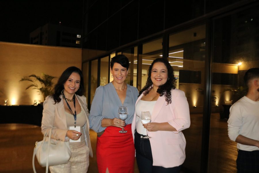Fernanda Simolin, Luciana Prates e Camila Nocera. (Divulgação)