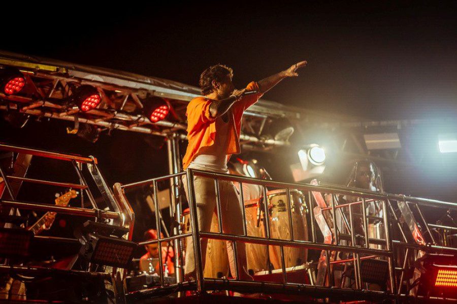 Pela primeira vez no RP Folia, Jammil fez uma apresentação vibrante. (Crédito: Lorena Ferrari/Luan Porto/Gabriel Cordeiro/Richard Orlandini)