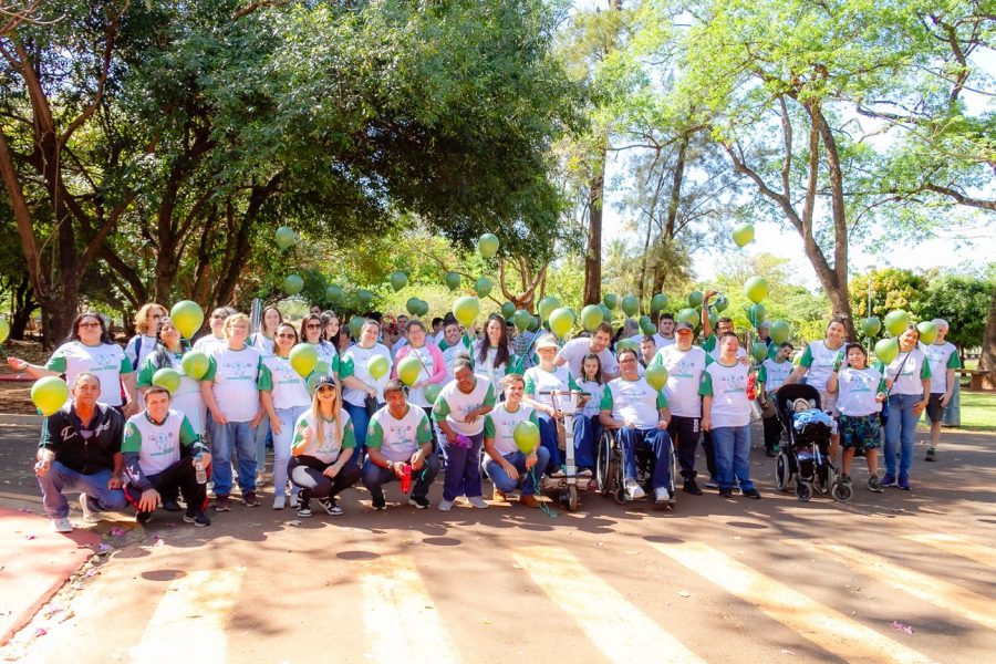 Caminhada do Setembro Verde teve participação da Fanfarra da APAE. (Foto: Andreza Cordeiro)